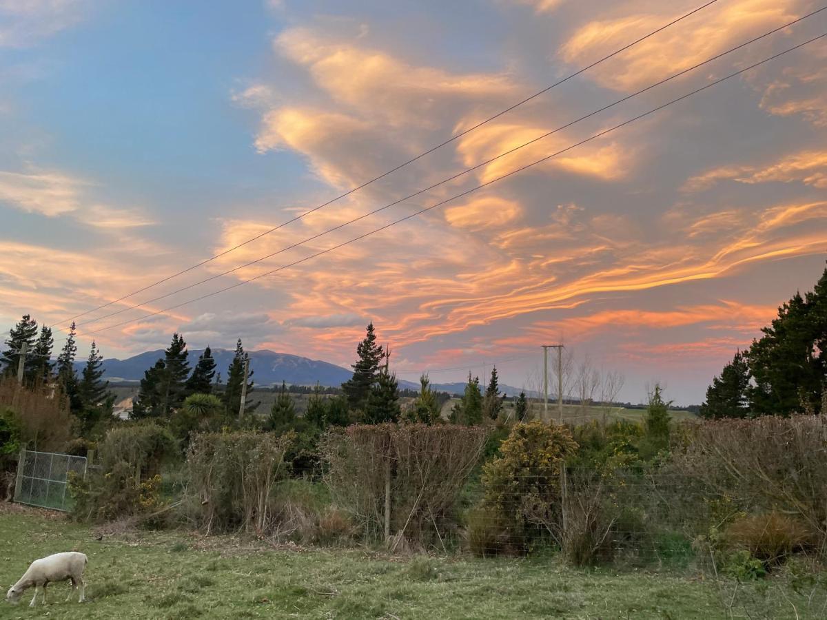 Springfield Sunrise Mountain View Cabin Retreat מראה חיצוני תמונה