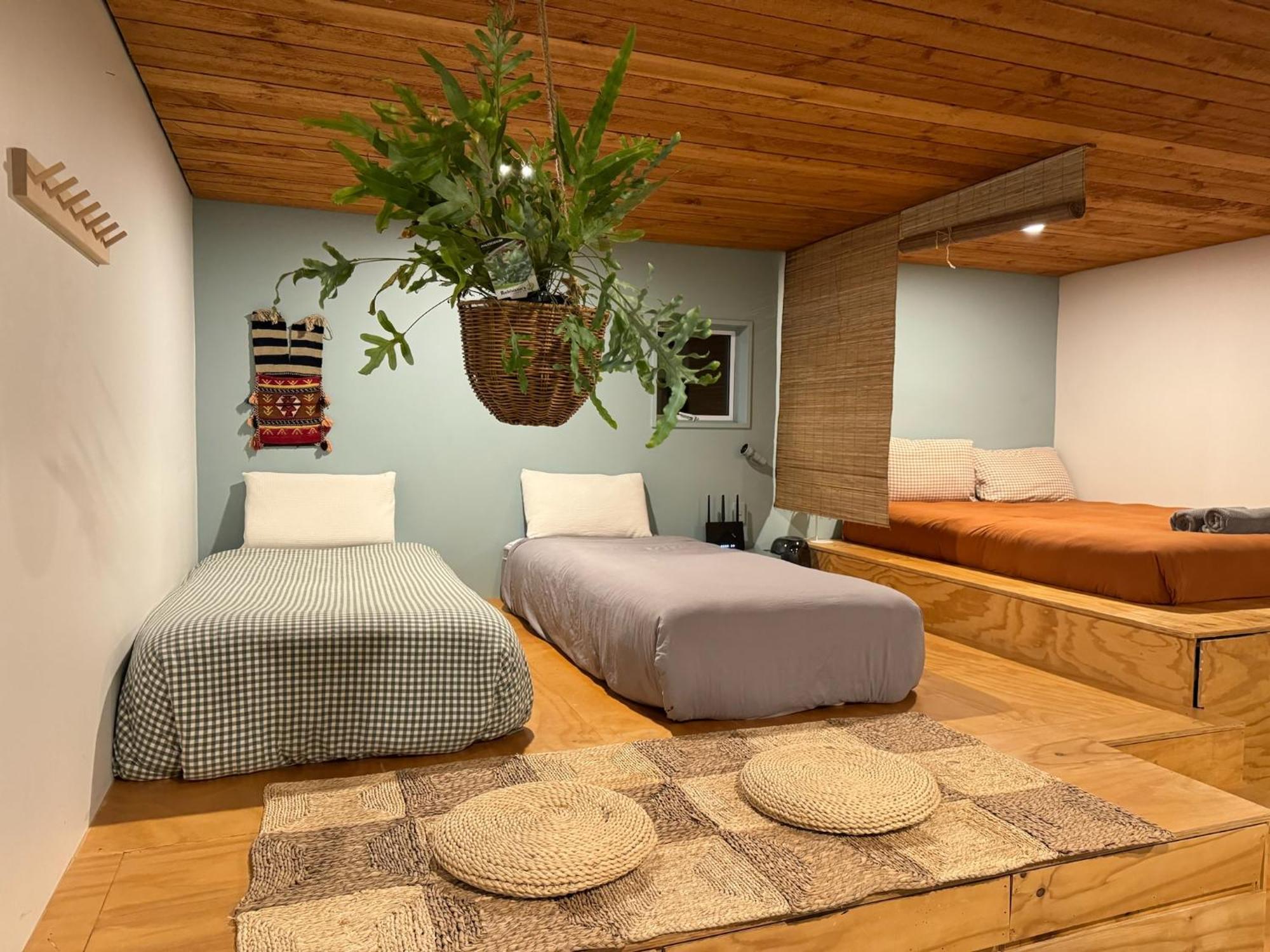 Springfield Sunrise Mountain View Cabin Retreat מראה חיצוני תמונה